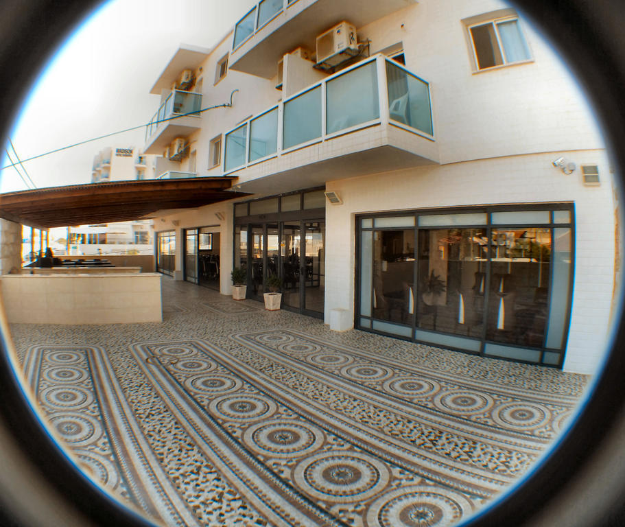 Sea Hotel And Restaurant Naharija Exterior foto